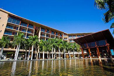 《流浪者》重制版《流浪者：命运碎片》公布 明年登陆PSVR2和PC